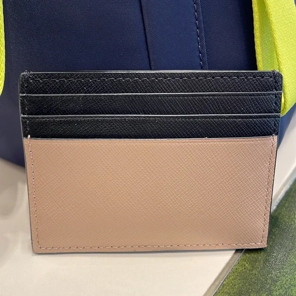 Kate Spade Madison Small Slim Card Holder
Toasted Hazelnut Multi 
NWT - Picture 11 of 16